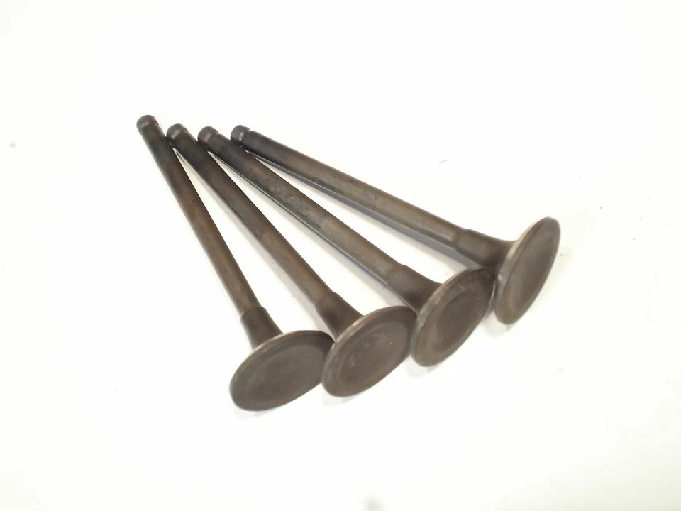 Juego de válvulas de escape para Mitsubishi Mirage Plymouth Champ y Dodge Colt 021-2845 Foto 1 de 1