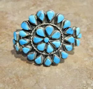 VECCHIO bracciale Zuni anni 70 argento sterling punta piccola lacrima turchese CLUSTER - Foto 1 di 14