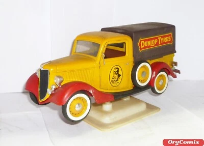 MODELLINO FURGONE - FORD V8 DUNLOP TYRES - SCALA 1:19 - SOLIDO - BUONO - Immagine 1 di 4