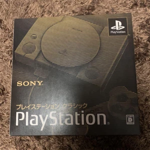 Sony Playstation Classic PS PS1 Mini Game Console 20 titoli giochi SCPH-1000RJ Nuovo - Foto 1 di 4