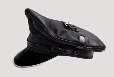 LONDON KNIGHTHOOD Mütze aus echtem Leder schwarz Armee Muir Biker silber Zierleiste Spitzen Polizei Militär