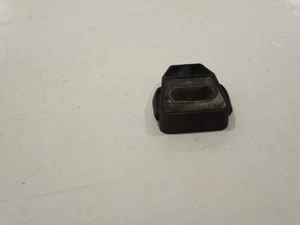 Audi A3 8P Radiator Support Bracket 1J0121367A - Picture 1 of 4