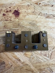 KLEMMENBLOCK / ABSPERRLEISTE - Bild 1 von 1