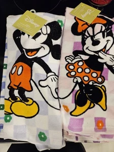 Mickey And Minnie Spring Time Kitchen Towels - Picture 1 of 6