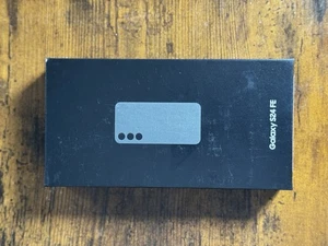 BRAND NEW SAMSUNG GALAXY S24 FE 5G 128GB DUAL SIM UNLOCKED - GRAPHITE - SEALED ✅ - Picture 1 of 3