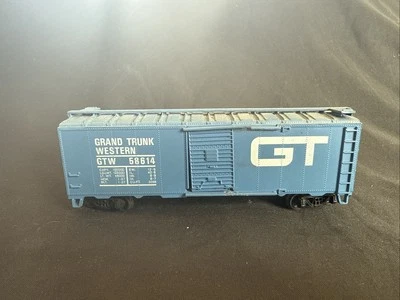 Lionel HO Scale #58614 Grand Trunk Western GTW Vintage Box Car - Image 1 of 4