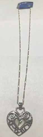 SAN ANTONIO SPURS NBA HEART FILIGREE PENDANT NECKLACE FASHION JEWELRY NEW Cover