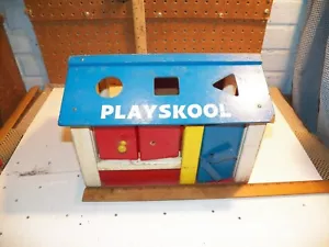 Cabaña de madera vintage PLAYSKOOL para formas de bloque - Imagen 1 de 5
