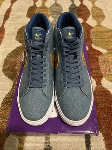 Supreme Nike SB Blazer Size 9 Men - Picture 1 of 6