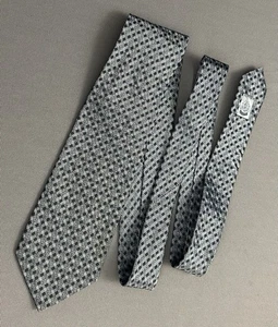 GUCCI TIE - G Branded Check Pattern - Grey 100% Silk - Made in Italy - Picture 1 of 14