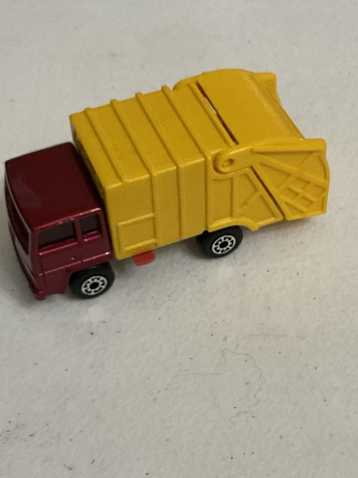 Vintage 1979 Lesney Matchbox Superfast Refuse Truck Colectomatic No36 - Image 1 of 4
