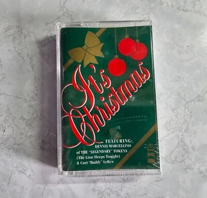 It's Christmas Featuring Dennis Marcellino NEW SEALED Audio Cassette Lighthouse  - Foto 1 di 3