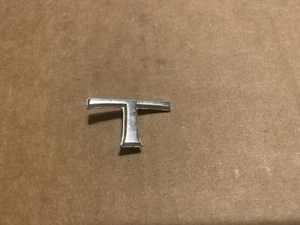 70 71 72 BUICK OPEL GT Rear Letter Emblem T 1970 - Bild 1 von 2