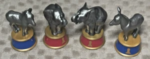 4 Schachfiguren des Weißen Hauses 2,5 Zoll - DEMOKRATEN ESEL REPUBLIKANISCHE ELEFANTEN - Bild 1 von 1