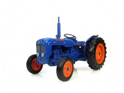 UNIVERSAL HOBBIES, FORDSON DEXTA.(1960-1962).Scala:1/16, 1/16,  UH2898 - Immagine 1 di 3
