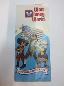 Walt Disney World 1975 Your Complete Guide to America On Parade mapa folleto - Imagen 1 de 10