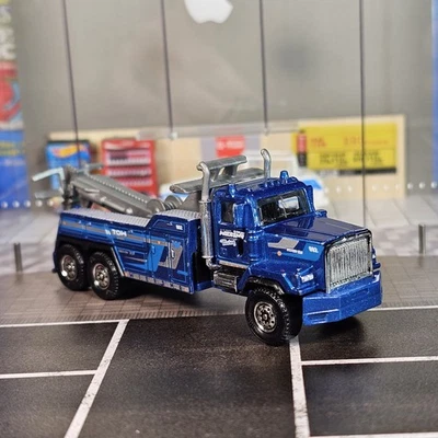 Matchbox 2019 Western Star 6900XD Wrecker Working Rigs Blue Heavy Tow Truck  - Image 1 of 4