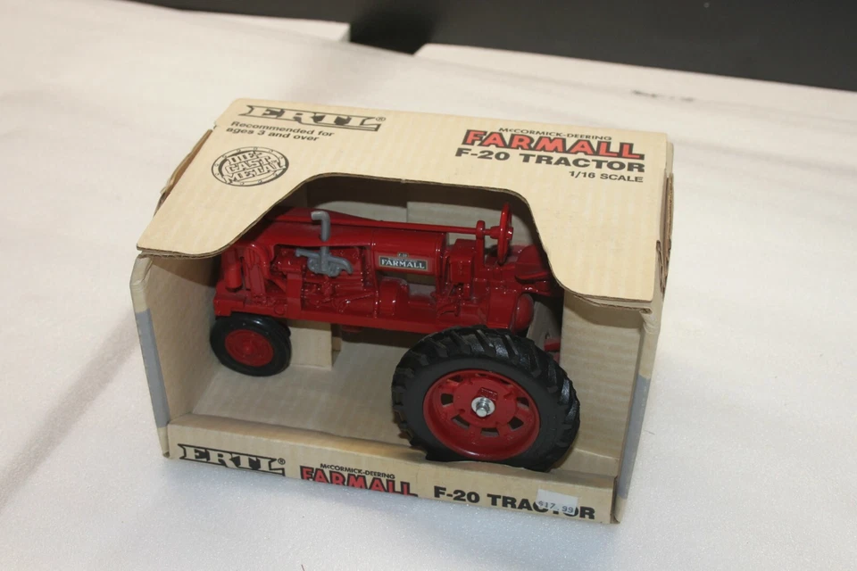Ertl 1988 McCormick Deering Farmall F-20 Diecast 1/16 Farm Tractor 437 Case