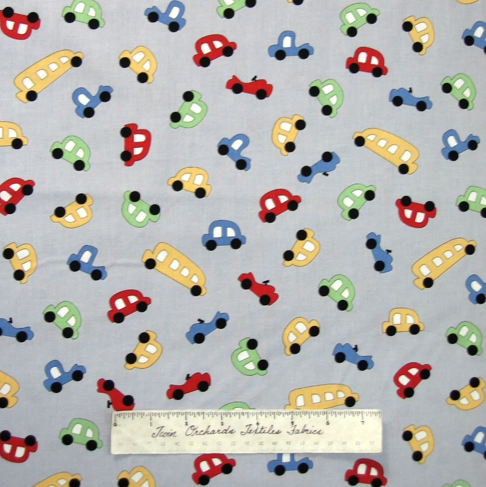 Ткань для детской комнаты — винтажная игровая игрушка, автомобиль, бросок, серый — красный петух, двор - Изображение 1 из 1