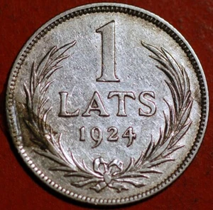 Latvia 1 Lats 1924 Silver Coin - Picture 1 of 2