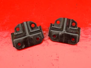 94 95 96 97 98 99 00 01 ACURA INTEGRA REAR SWAY STABILIZER BAR BRACKETS SET OEM - Picture 1 of 3
