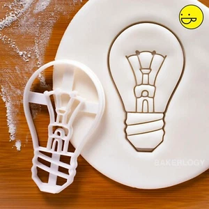 Light Bulb cookie cutter | lightbulb electricity brainstorm idea physics science - Picture 1 of 4