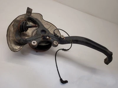 05-11 CHRYSLER 300 pasajero delantero derecho husillo nudillo tracción trasera 4782740AD Foto 1 de 4