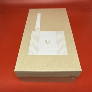 Puerta de enlace inalámbrica Ubiquiti SuperLink para sensores de protección UniFi (UP-SuperLink-US) - Imagen 1 de 5