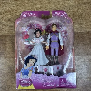2010 Disney Mattel Boda de cuento de hadas Blancanieves y príncipe azul - NIP - Imagen 1 de 2