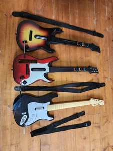 Guitar Hero Lots Ps2,Xbox 360,Wii (Not Tested For Parts) Sunburst Strato Caster - Picture 1 of 24