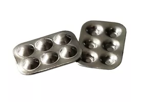 Horneadores en miniatura para magdalenas para casa de muñecas 2 piezas escala 1:12 nuevos - Imagen 1 de 4