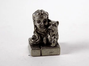Wizard of Oz Monopoly Collectors Dorothy Toto Token Replacement Game Piece 1998 - Picture 1 of 2