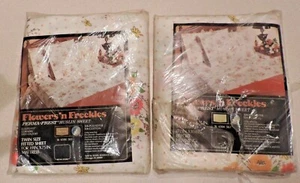 NEW Vintage Sears 'Flowers 'n Freckles Twin Size 1 Flat & 1 Fitted Sheet - Picture 1 of 7