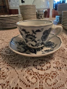Blue Danube China - Blue Onion Tea Cups & Saucers Set of 18 Japan - Picture 1 of 2