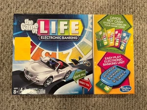 The Game of Life Electronic Banking TESTED WORKS Hasbro Gaming 2013 (3/4 Cards) - Picture 1 of 7