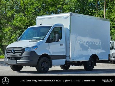 2024 Mercedes-Benz Sprinter 3500 Cab Chassis 144 WB - Image 1 of 4