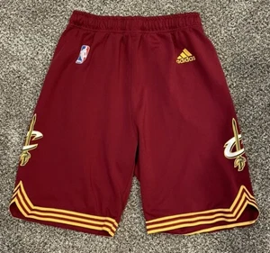Cleveland Cavaliers🏀Shorts Adidas Youth Medium Lebron James Jersey Red NBA - Picture 1 of 2