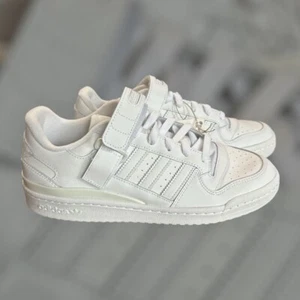 Adidas Forum Low Triple White Authentic!!!! - Picture 1 of 6