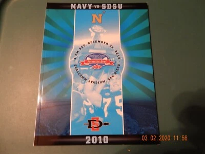 NAVY MIDSHIPMAN VS SDSU NCAA FOOTBALL POINSETTIA BOWL 23 DEC 10 OFFICIAL PROGRAM - Image 1 of 4