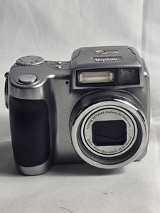 Cámara digital compacta Kodak EasyShare Z700 zoom óptico de 4,0 MP 5X - usada (probada) - Imagen 1 de 3