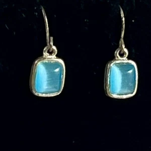 Vintage Boho Blue Stone & Silver Tone Dangle Pierced Hook Earrings 1”L - Picture 1 of 5