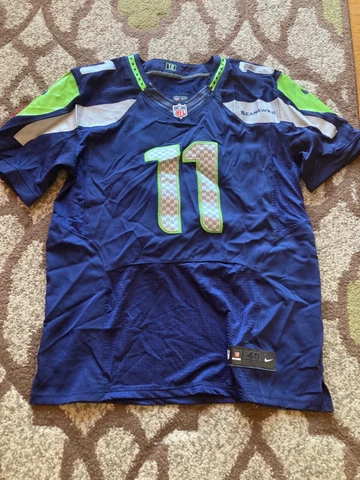 Nike On Field NFL Football Seattle Seahawks PERCY HARVIN #11 Jersey Size 40 Cover