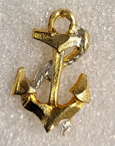 Vintage Gold Silver Tone Ship's Anchor with Rope Tie Lapel Brooch Pin. Nautical - Imagen 1 de 7