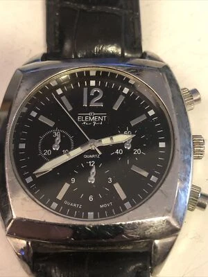 Element Mens Watch NEW BATTERY  - Image 1 of 4