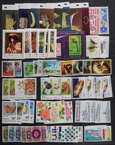 WORLDWIDE topical collection, 68 different in 17 complete sets Mint NH - Picture 1 of 1