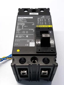 Square D FHL260301202J 2-Pole Circuit Breaker, 600V 30Amp W/Internal Auxiliar  - Picture 1 of 6