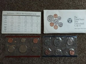 1992 U.S. Mint Uncirculated Coin Set. Never Opened. Please See Description - Picture 1 of 3