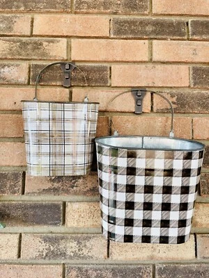 Plaid Metal Wall Pockets 2/Set - Image 1 of 4