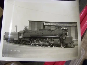 Union Pacific roster photos of new 4-8-4 locos 820, 825. NICE! Set of THREE 8x10 - Picture 1 of 3