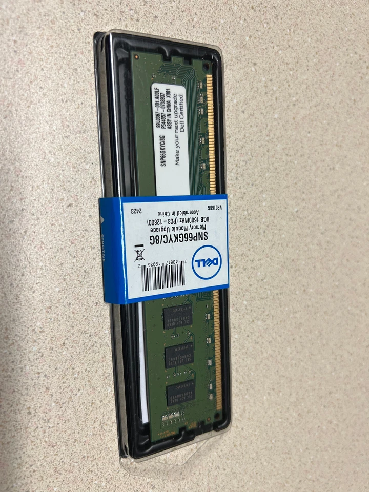 Dell 8GB (1x 8GB) PC3-12800U (DDR3-1600) Memory (SNP66GKYC/8G) - Image 1 of 1